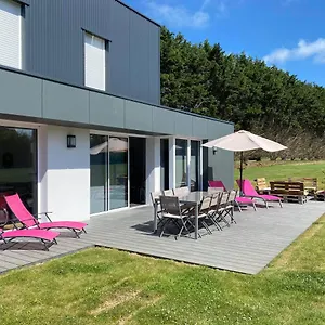 https://villa-de-lalbatros-sables-dor.inbrittany.com
